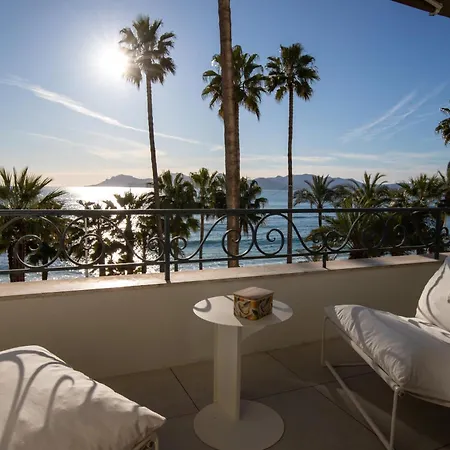 Modern 1-bedroom With Sea View On La Croisette شقة