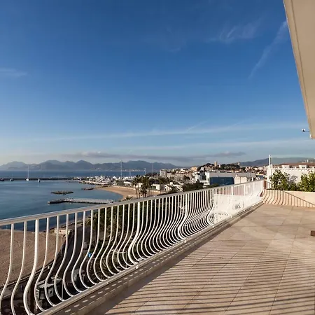 Apartment Croisette 2 *